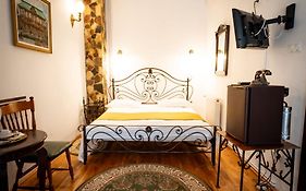 Hunter Prince Castle&Dracula Hotel